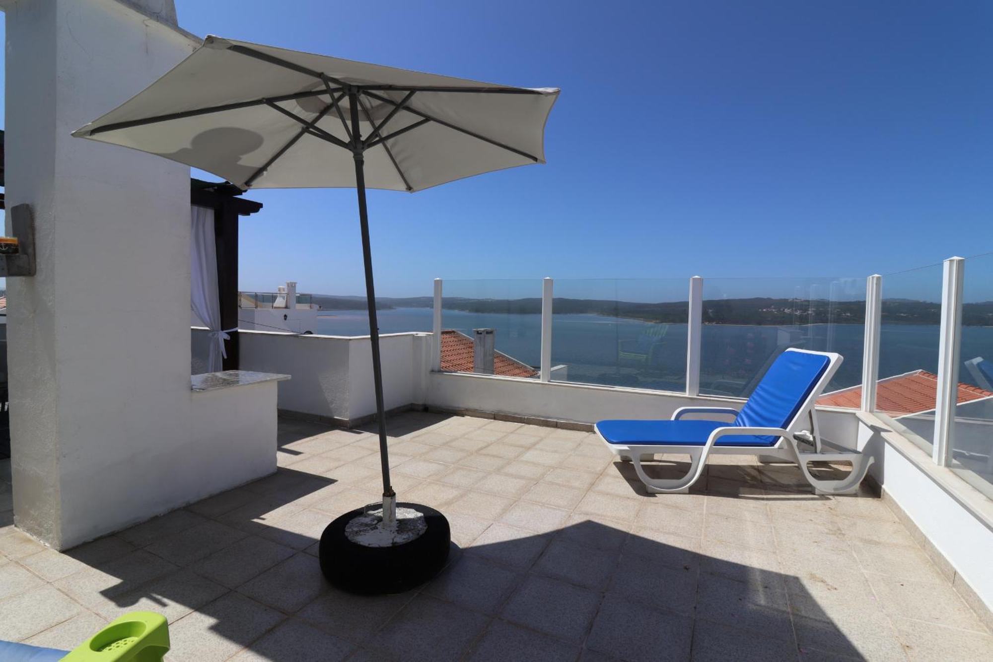 Nadadouro Beguest Lagoon House מראה חיצוני תמונה